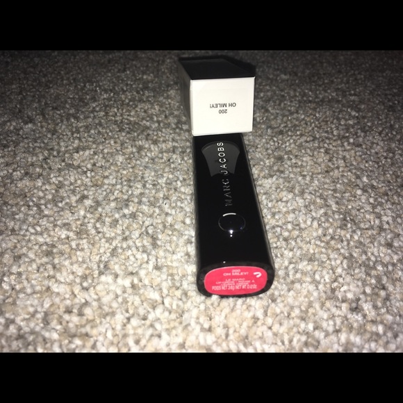 Marc Jacobs Beauty (Lipstick) - Picture 2 of 4
